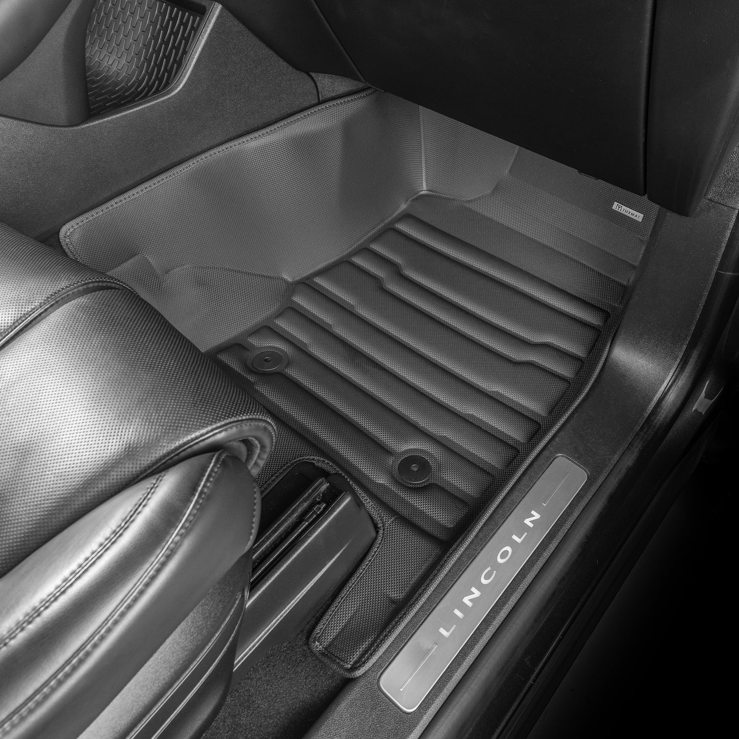 Lincoln Aviator 6 places avec console de 2e rangée améliorée