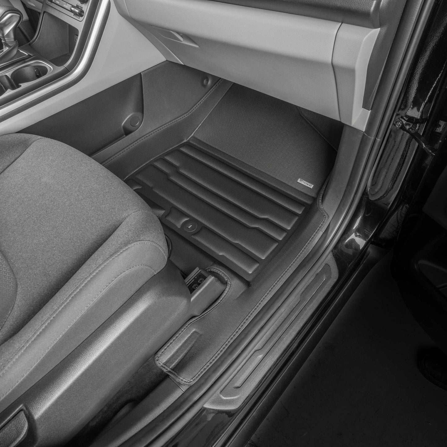 Kia Carnival 8 places