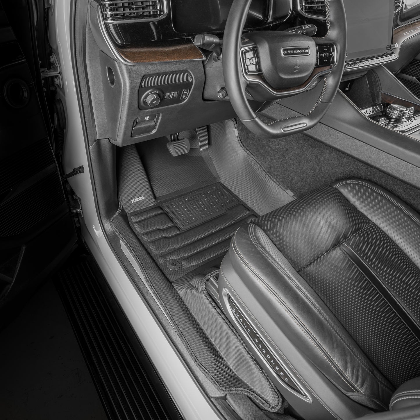 Jeep Grand Wagoneer 7 places