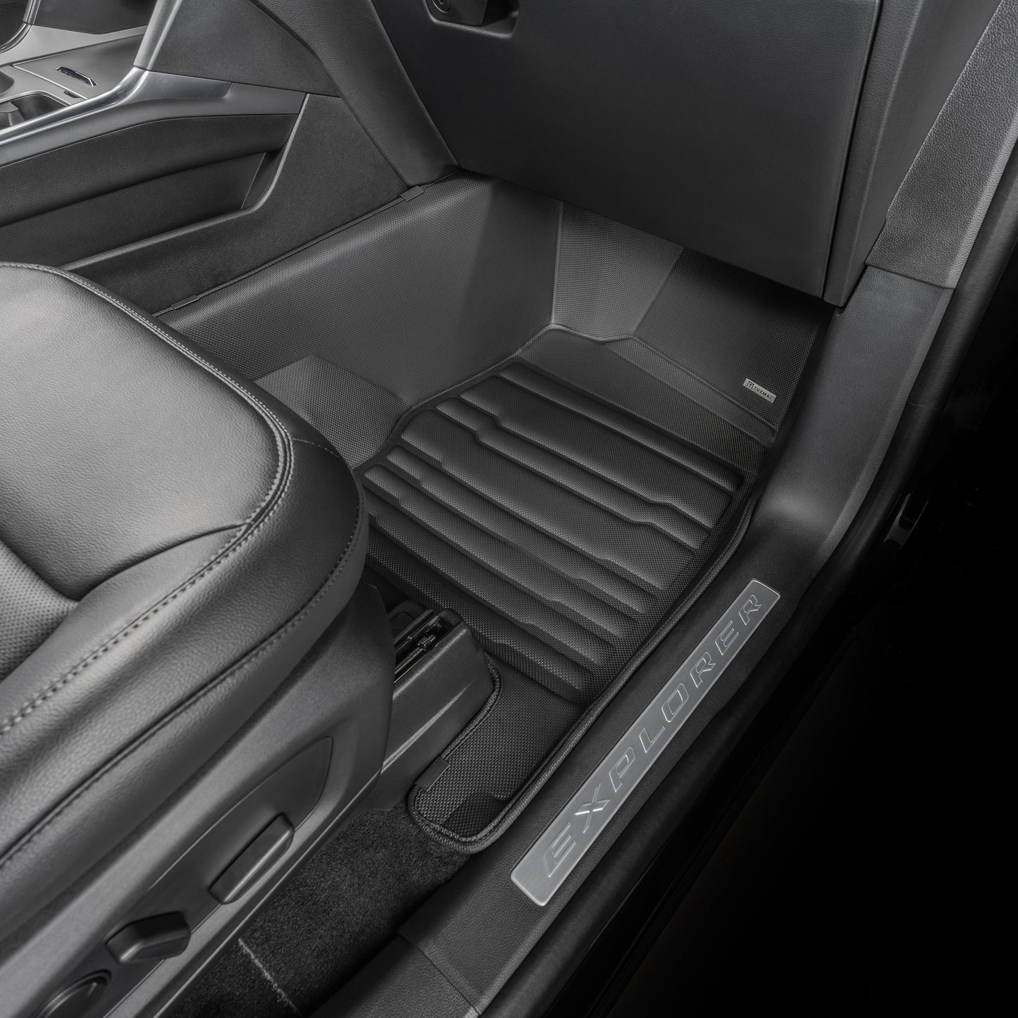 Ford Explorer 6-Seater without Console