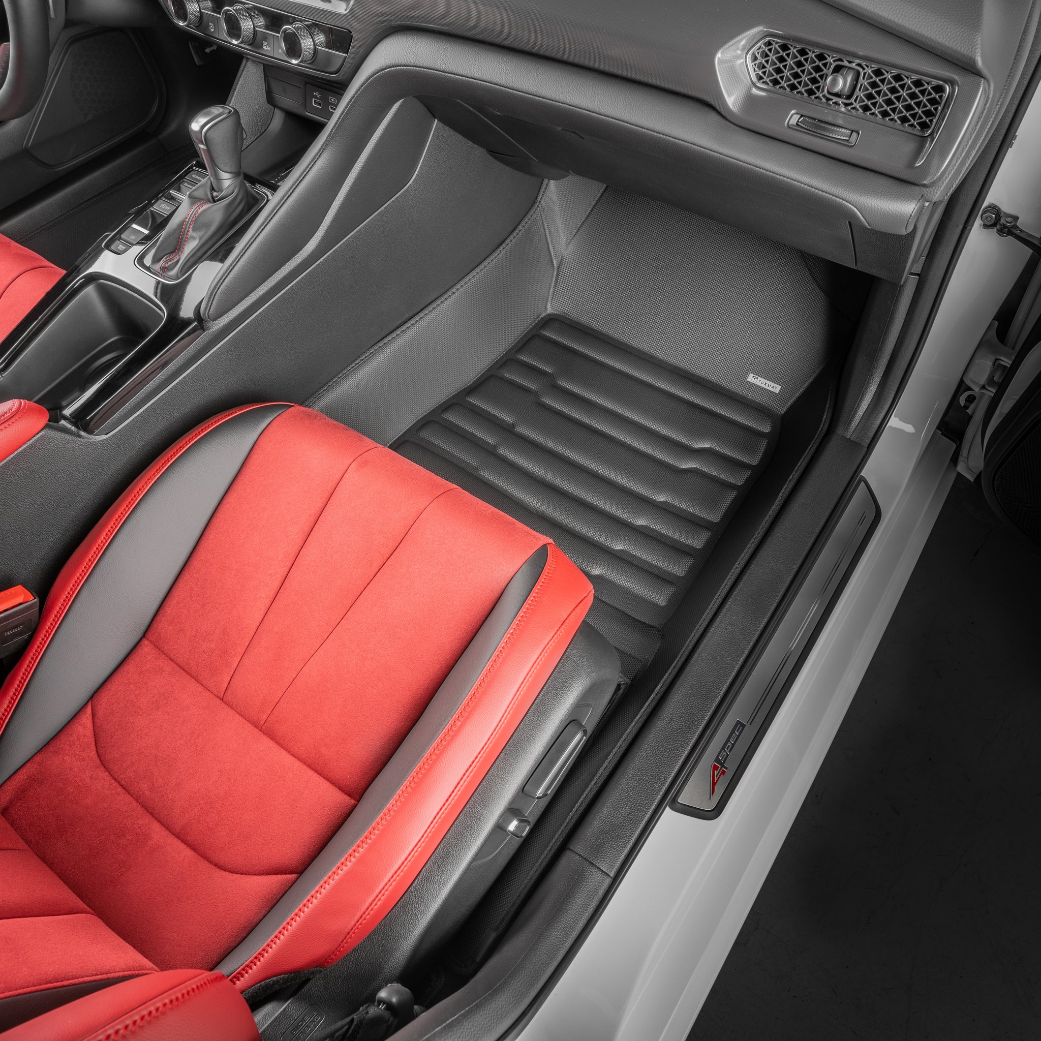 Acura Integra avec ports de chargement USB arrière