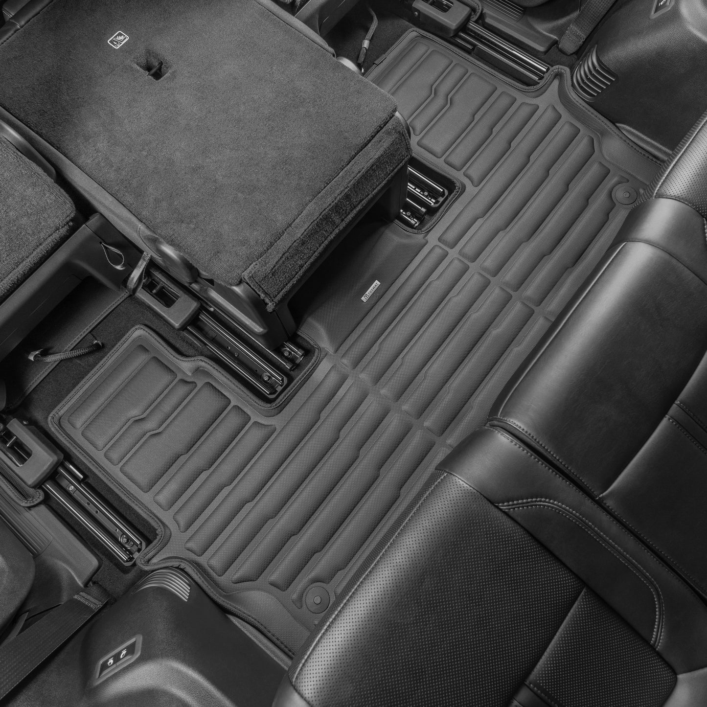 Jeep Wagoneer 8 places