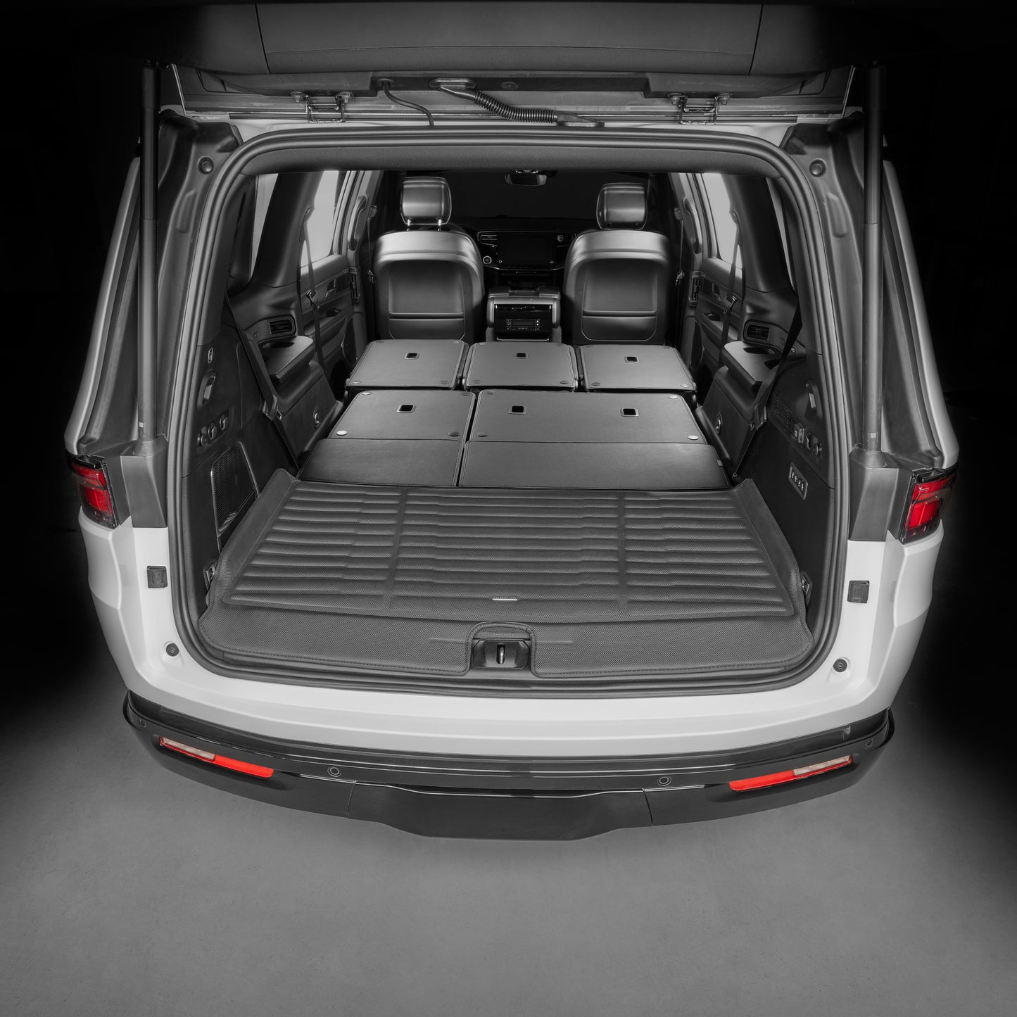 Jeep Wagoneer 8 places