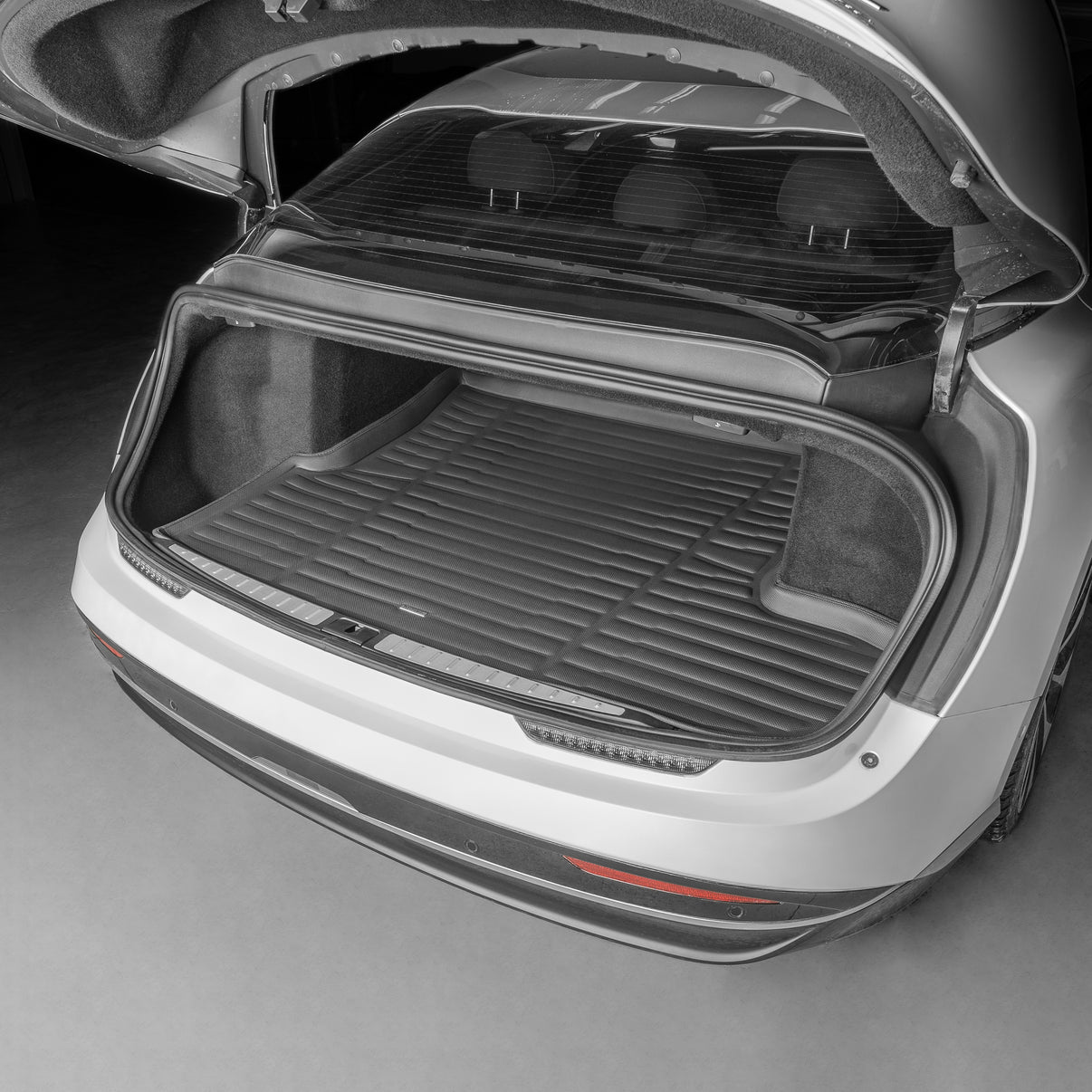 Lucid Air Pure/Touring