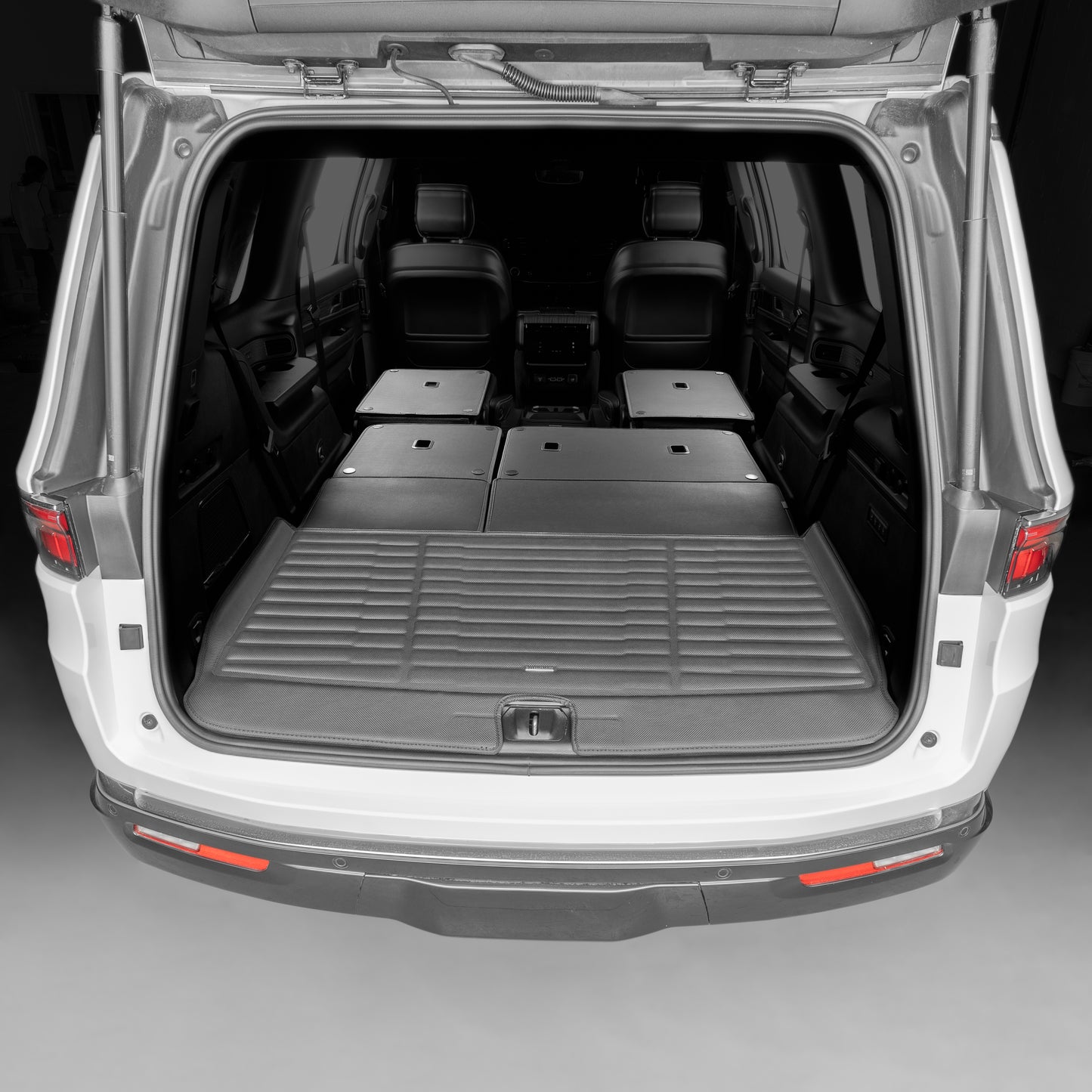 Jeep Grand Wagoneer 7 places